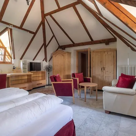 Schloss-castel Pienzenau - Guestrooms & - B&b-hotel & Restaurant Penzion 3*