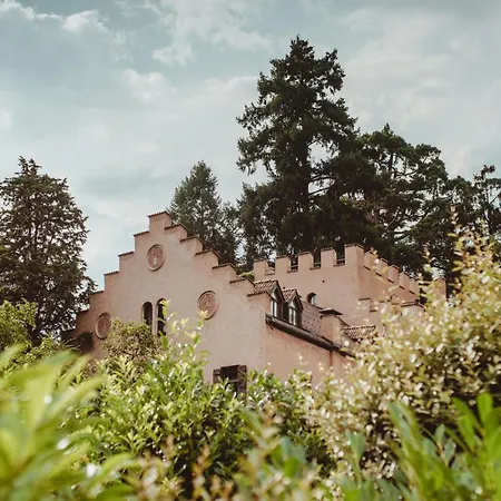 Penzion Schloss-castel Pienzenau - Guestrooms & - B&b-hotel & Restaurant