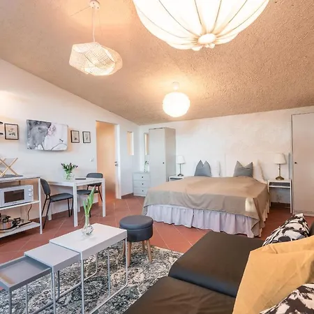 Schloss-castel Pienzenau - Guestrooms & - B&b-hotel & Restaurant Penzion 3*