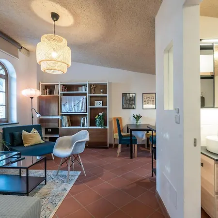 Penzion Schloss-castel Pienzenau - Guestrooms & - B&b-hotel & Restaurant 3*