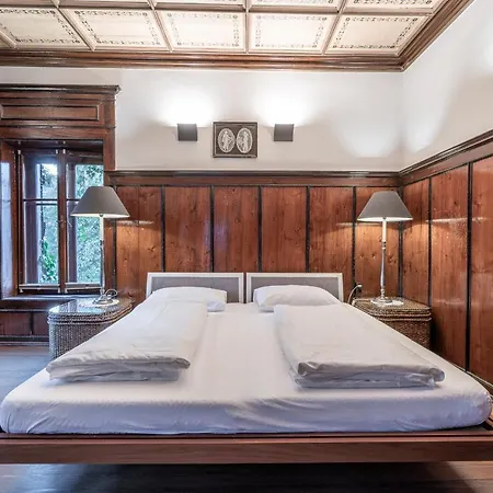 Guest house Schloss-castel Pienzenau - Guestrooms & - B&b-hotel & Restaurant