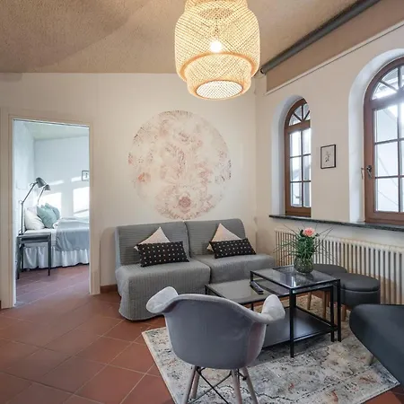 Schloss-castel Pienzenau - Guestrooms & - B&b-hotel & Restaurant 3* Merano