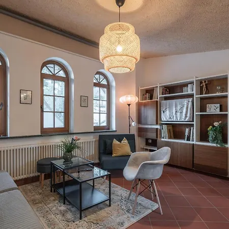 Schloss-castel Pienzenau - Guestrooms & - B&b-hotel & Restaurant Guest house